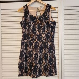 Francesca's Dressy Black and Tan Crochet Floral Romper, Size Large